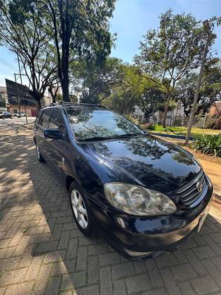 TOYOTA FIELDER 1.8 16V GASOLINA 4P AUTOMÁTICO